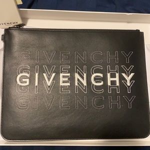 GIVENCHY Pouch